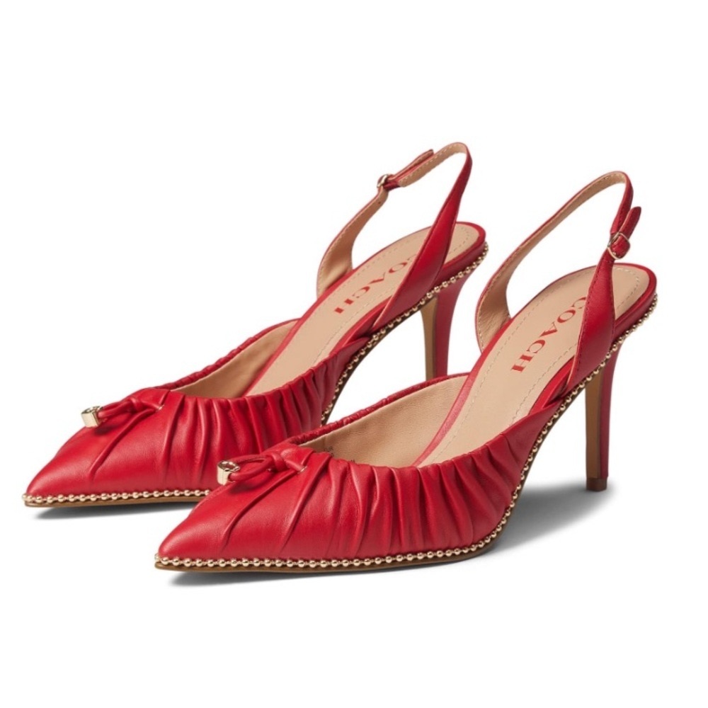 COACH Wionna Pumps